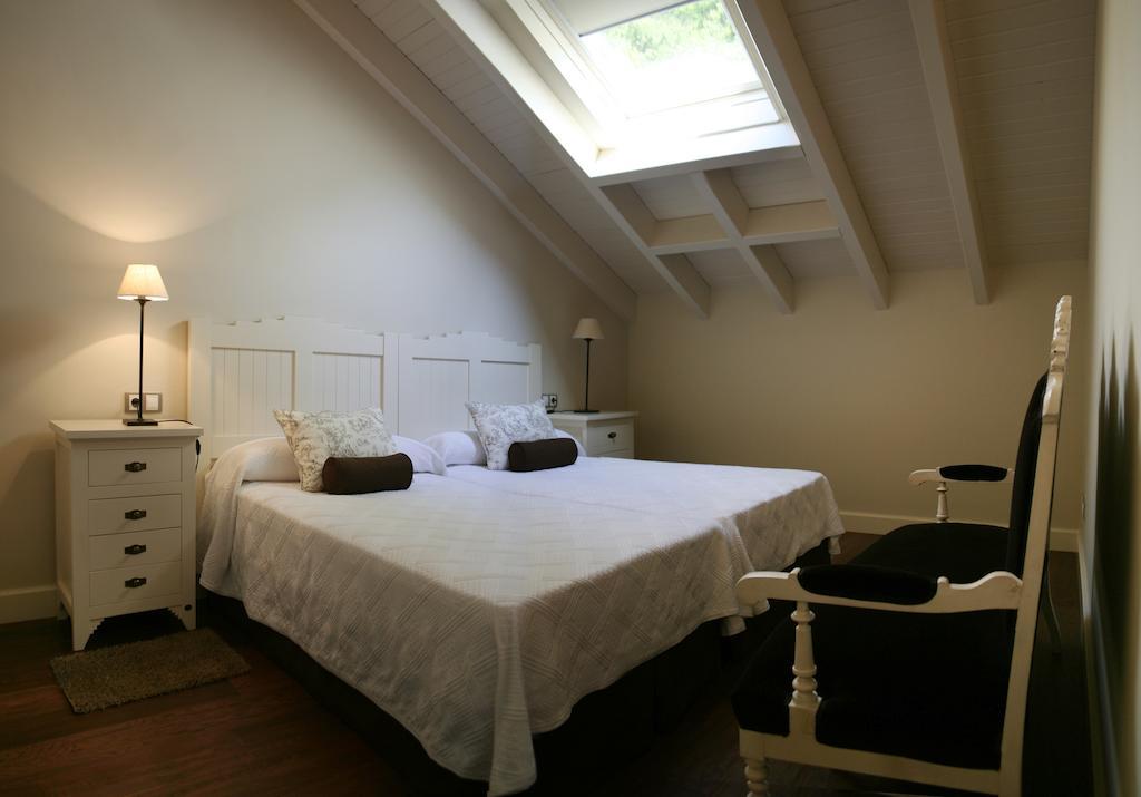 Las Casas Rurales Huerta San Benito Villamayor  部屋 写真